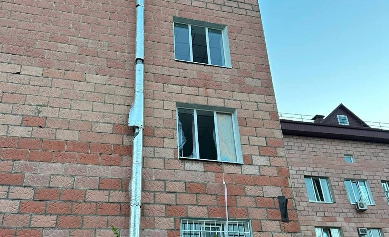 Внаслідок ворожого нальоту шахедів на Ізмаїл постраждала поліклініка Дунайської обласної лікарні