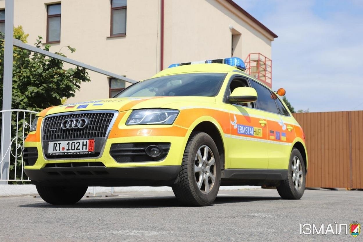 Лікарня в Ізмаїлі отримала автомобіль для перевезення спеціальних вантажів