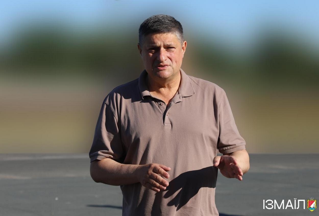 Нічна атака на Ізмаїл: мер Андрій Абрамченко зустрівся з мешканцями постраждалого мікрорайону